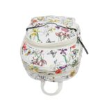 Lekerekített virágos műbőr hátizsák 5084