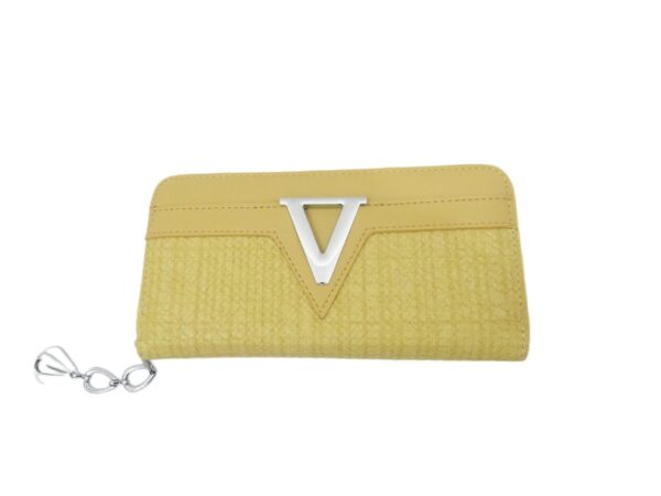 A554 Női műbőr pénztárca V betűvel díszített A554 - 12db/doboz