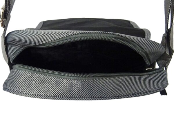 Férfi vászon oldaltáska lehajtóval 10108