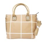 Kocka mintás szögeletes műbőr válltáska K009