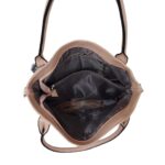 Női válltáska pomponnal 89468