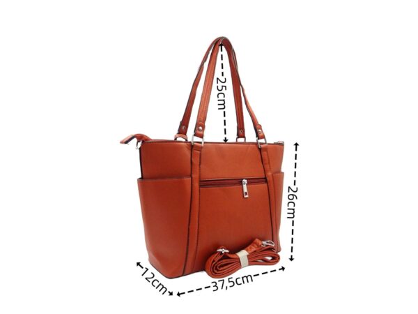 Merevített bojtos műbőr válltáska 1224