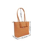 3D-s fonott mintás műbőr válltáska szett C6095