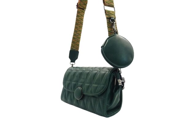 Steppelt elegáns oldaltáska műbőr gomb dísszel A331