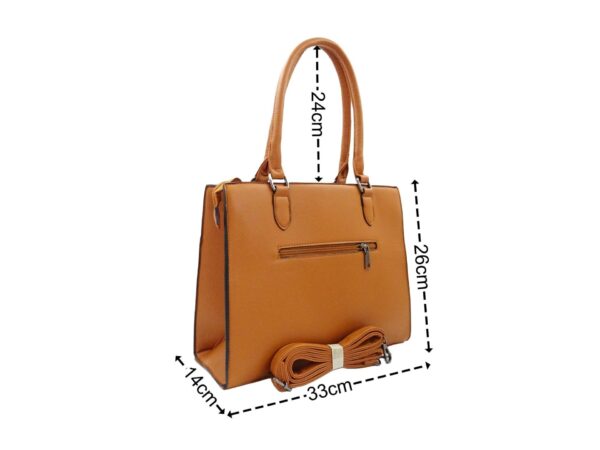 Szögletes válltáska pajzs formájú fém dísszel G7172