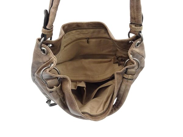 G7319in Női műbőr válltáska elől cipzárral díszített G7319