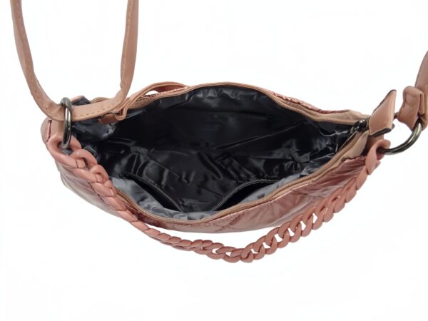 Pufis félhold alakú válltáska 9104