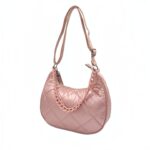 Pufis félhold alakú válltáska 9104