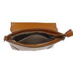 Merevített kis kézitáska steppelt mintával 7218