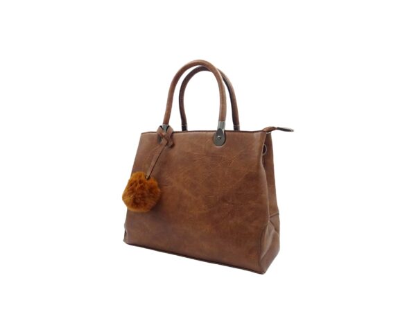 L0317side Elegáns műbőr kézitáska pompommal L0317