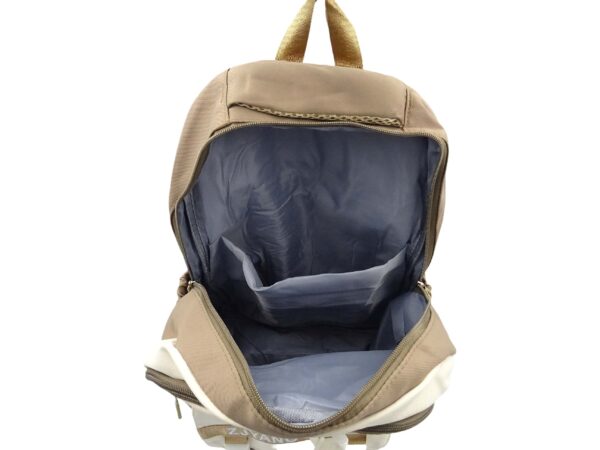 906in Nagy csattos hátizsák sokzsebbel 906