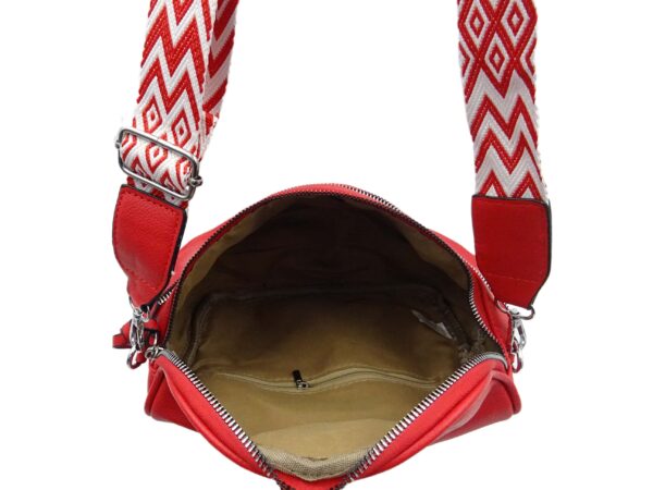 Félkör alakú oldaltáska mintás textil pánttal A057
