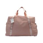 Letisztult sporttáska cipőtartóval színes pánttal 802