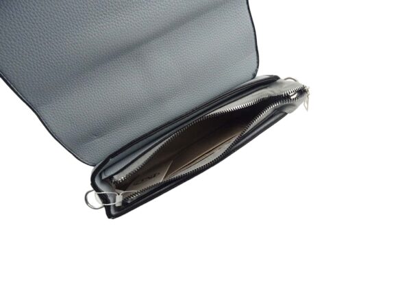 Divatos kis oldaltáska fém zárral INC-1014