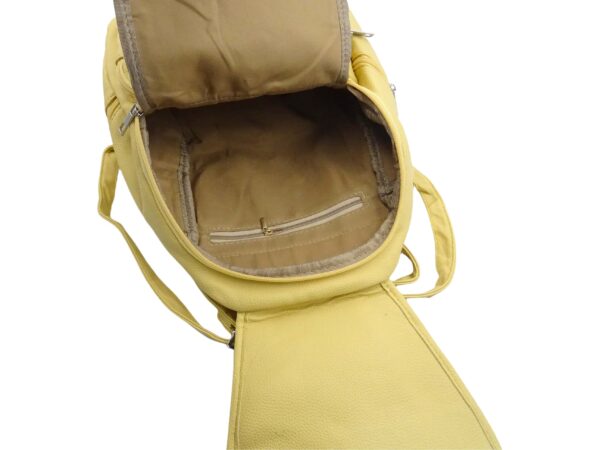 Praktikus hátizsák mágneses lehajtóval 6023