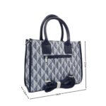 Szögletes kézitáska BA mintával BA371