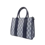 Szögletes kézitáska BA mintával BA371