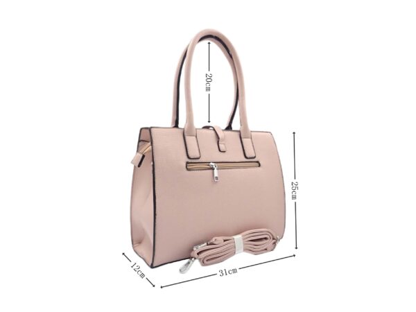 Divatos válltáska ezüst fémzárral L2899