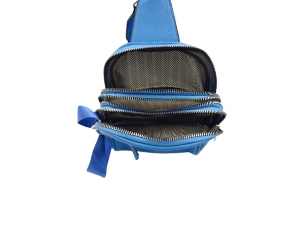 Kis álló átvetős oldaltáska YD9027