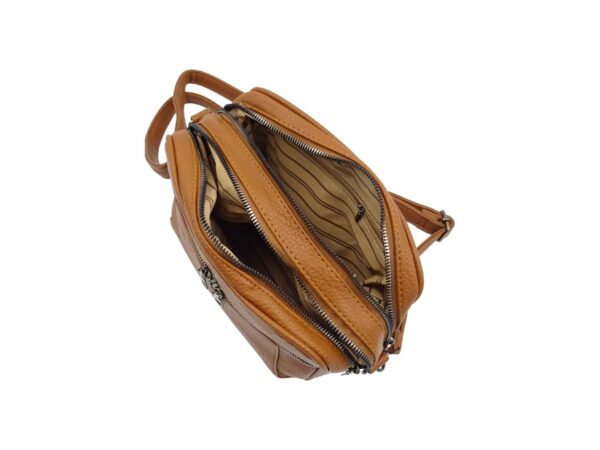 ER18in Sokzsebes puha doboz oldaltáska ER18