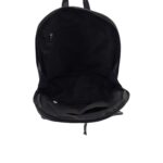 Praktikus lekerekített fekete hátitáska ER3851