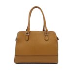 Letisztult praktikus szögletes válltáska L2860