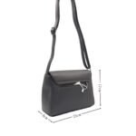 Kis oldaltáska egyedi fém dísszel LH2533