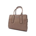 Szögletes letisztult divatos kézitáska BA-35