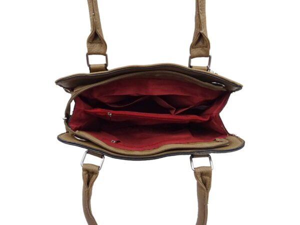 Merevített steppelt szívecskés válltáska DA0271