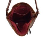 Sokzsebes vödörtáska fényes anyaggal GH-1043